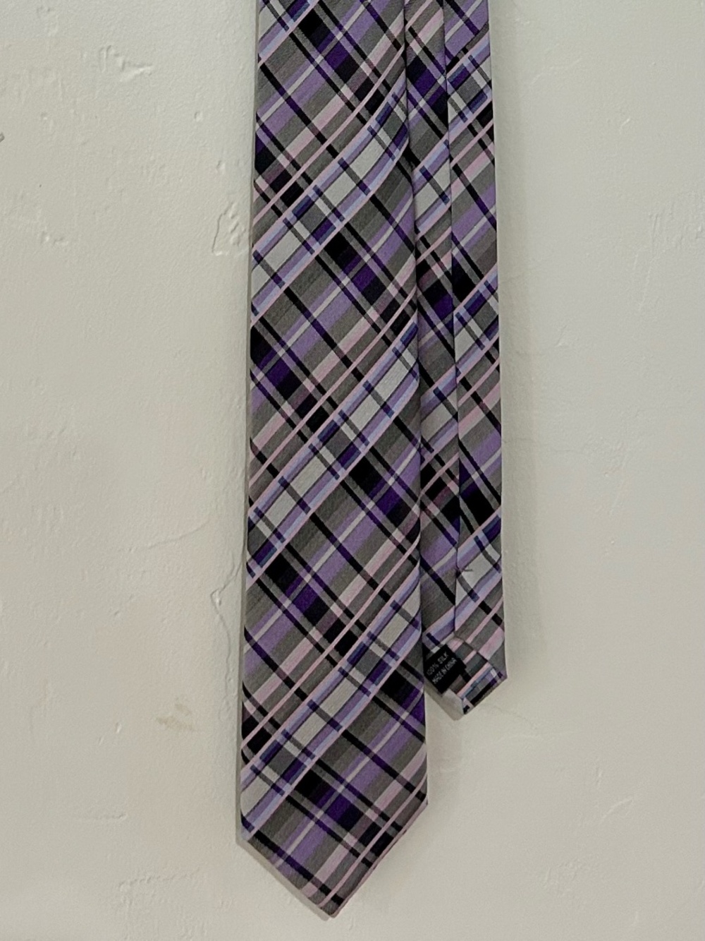 Egara 100% silk purple tartan plaid necktie